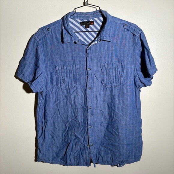 G By Guess Lightweight Cotton Short Sleeve Button Down Shirt - Picture 1 of 7